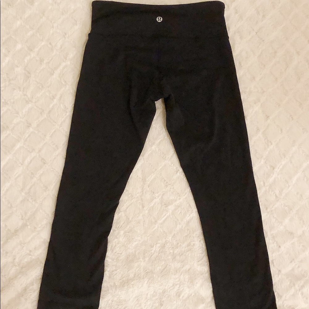 Lululemon Wunder Under Crop